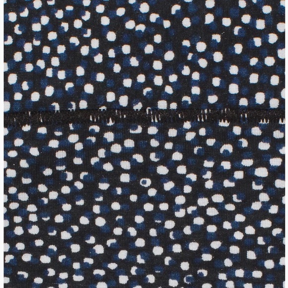 Lululemon UnderEase Mid-Rise Thong Underwear 3 Pack - Picture 4 of 6